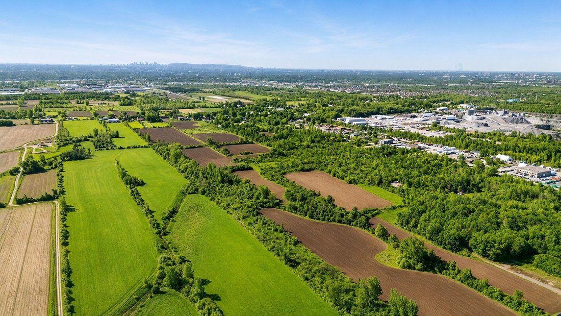 Land in Laval, Quebec, Canada 3 - 18160516