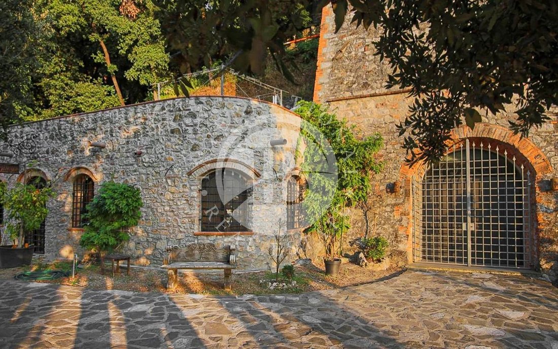 Villa in Massaciuccoli, Massarosa, Tuscany 1 - 18154843