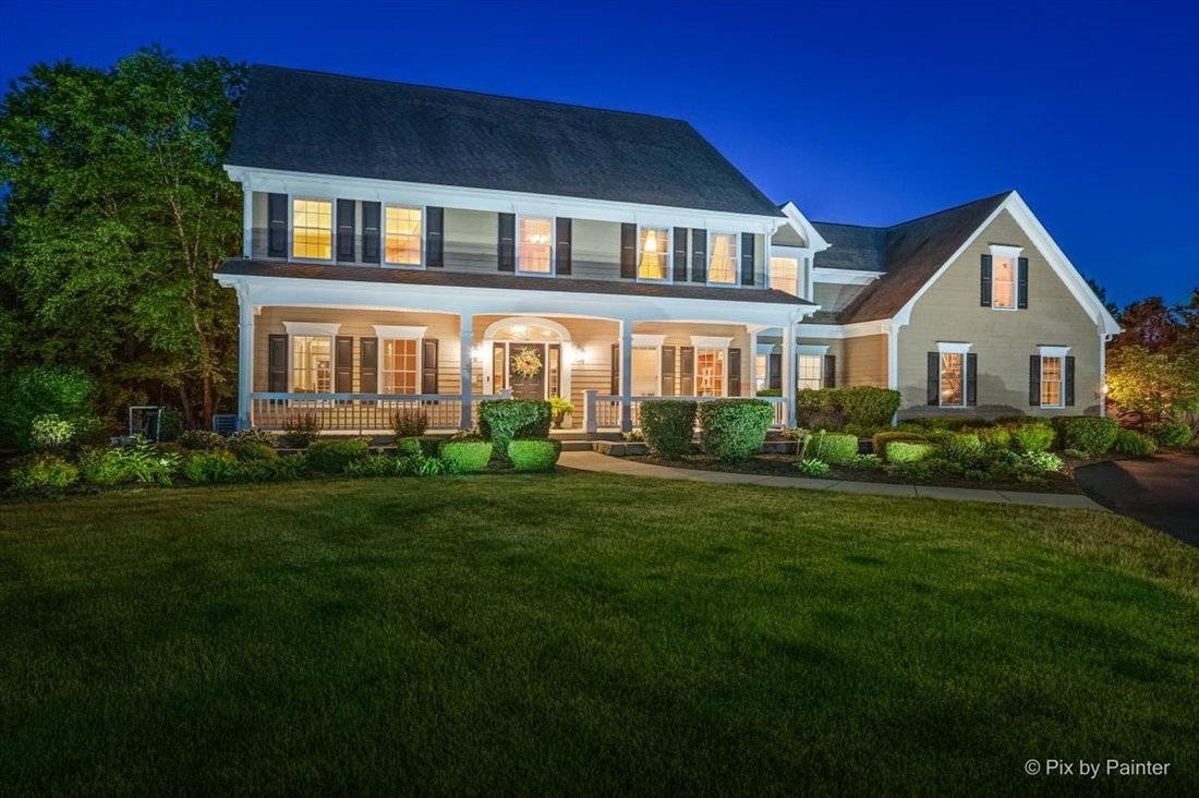 House in Cary, Illinois, United States 4 - 18159430