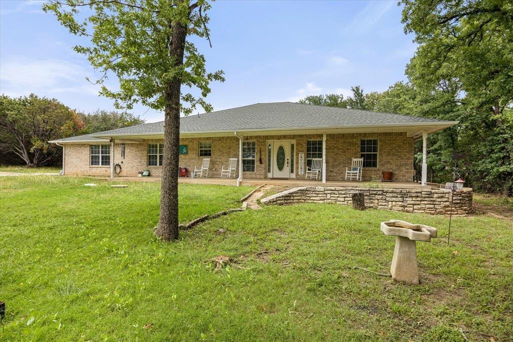 House in Granbury, Texas, United States 2 - 18159149