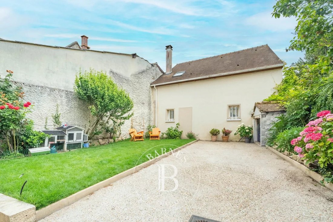 House in Mareil-Marly, Ile-de-France, France 3 - 18163709