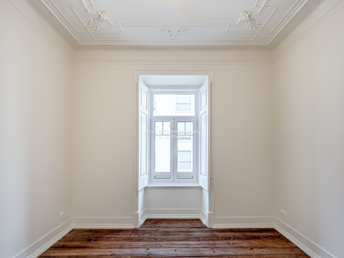 Apartment in Campo de Ourique, Lisbon, Portugal 3 - 17902665