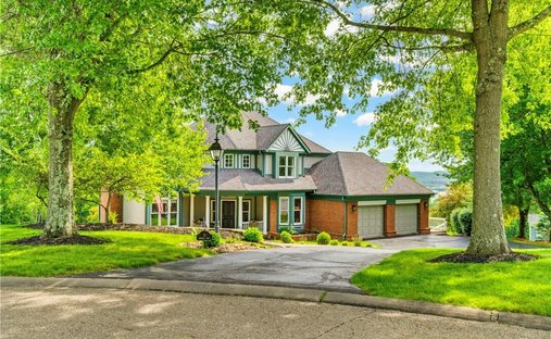 House in Coshocton, Ohio, United States 1
