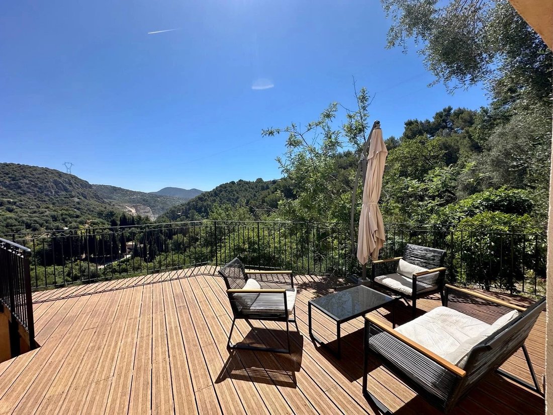 House in Falicon, Provence-Alpes-Côte d'Azur, France 2 - 17734508