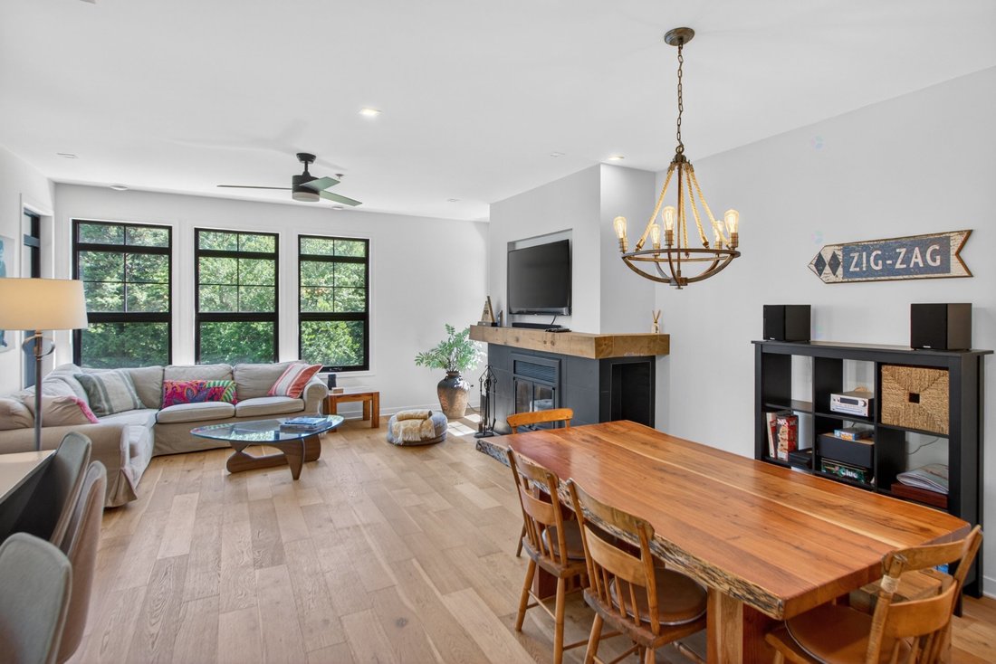 Condo in Mont-Tremblant, Quebec, Canada 4 - 18167577