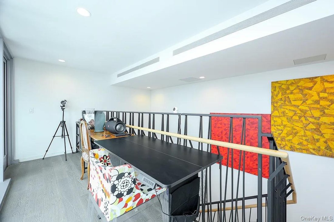 Condo in New York, New York, United States 5 - 18166949