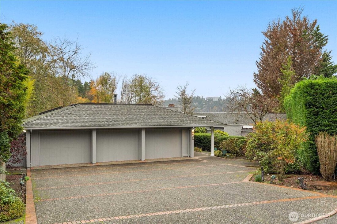 House in Mercer Island, Washington, United States 3 - 15423095
