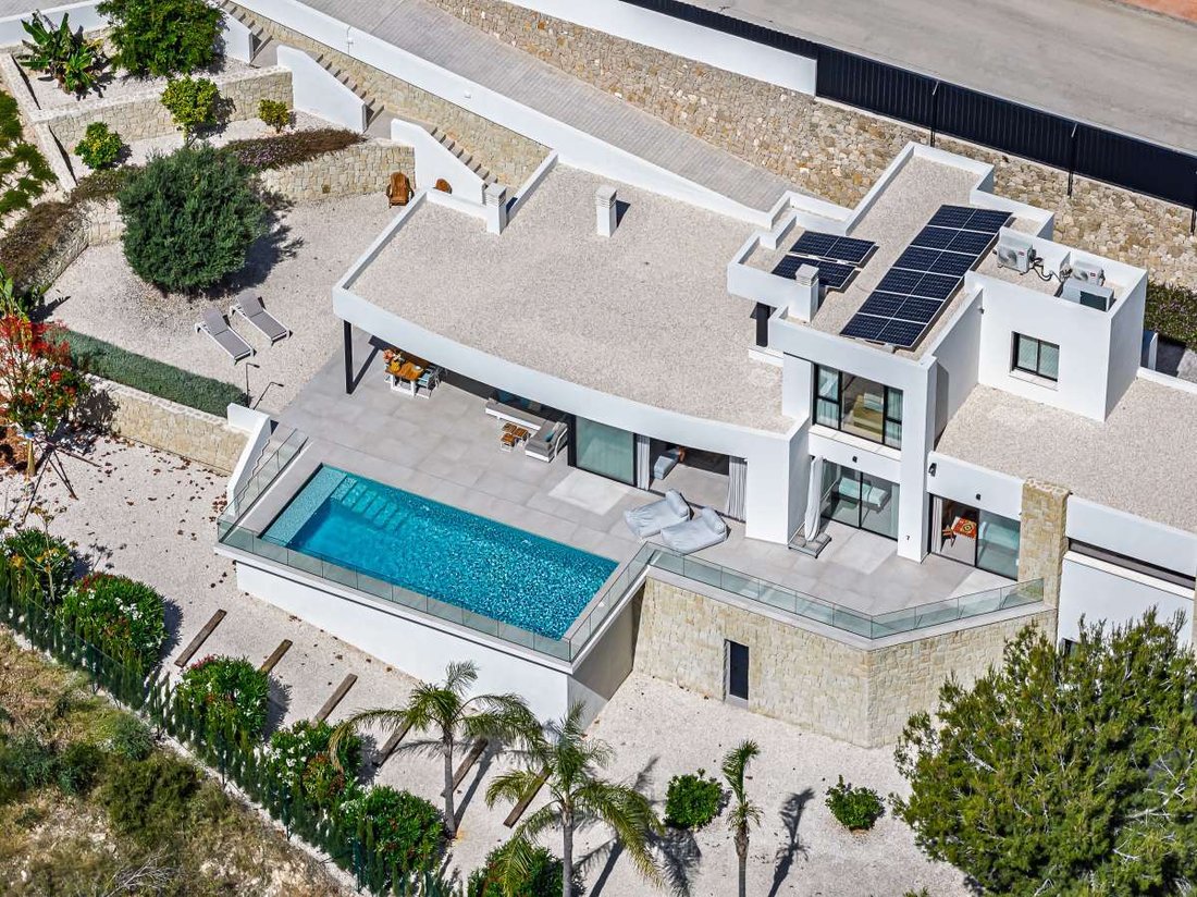 Villa in Benissa, Valencian Community, Spain 1 - 18164767