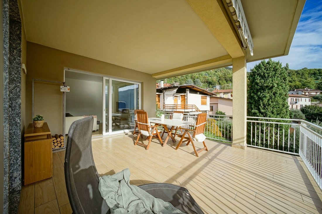 House in Mandello del Lario, Lombardy, Italy 2 - 18166823