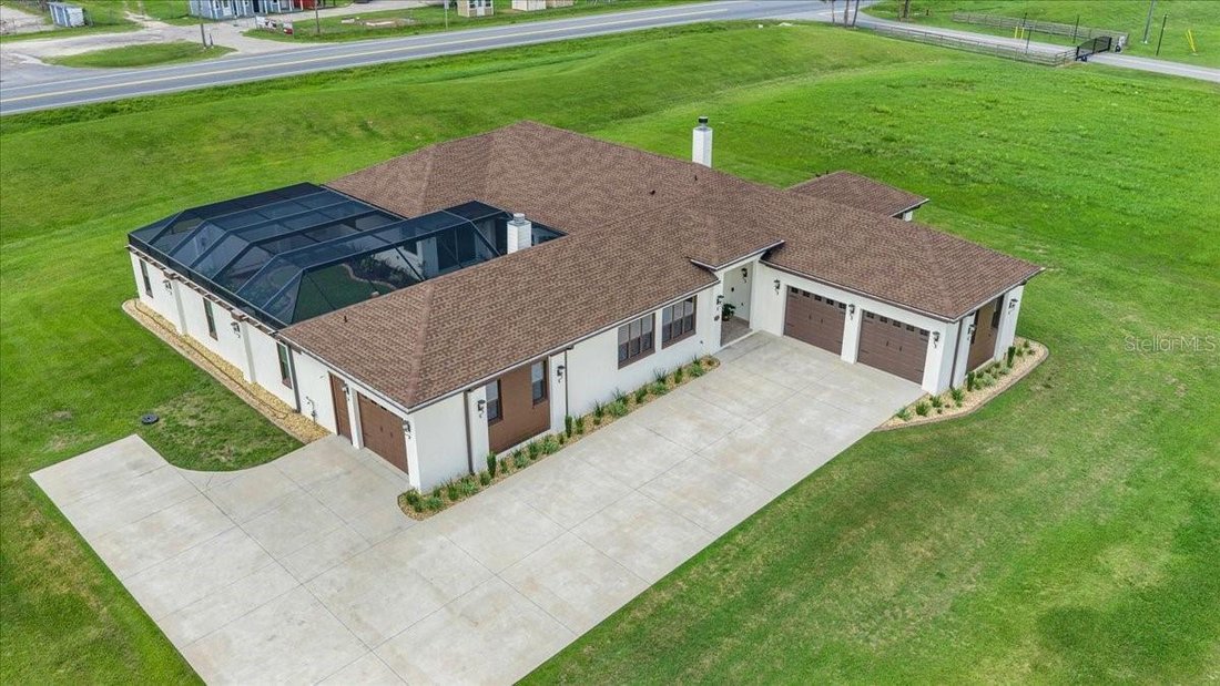 House in Ocala, Florida, United States 3 - 18158581