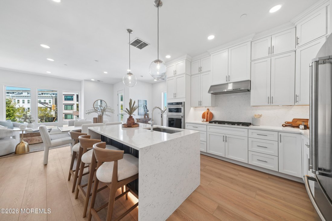 Condo in Belmar, New Jersey, United States 1 - 18167072