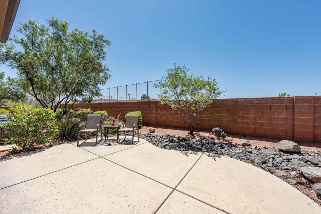 Santa Clara, Utah, United States 5 - 18160318