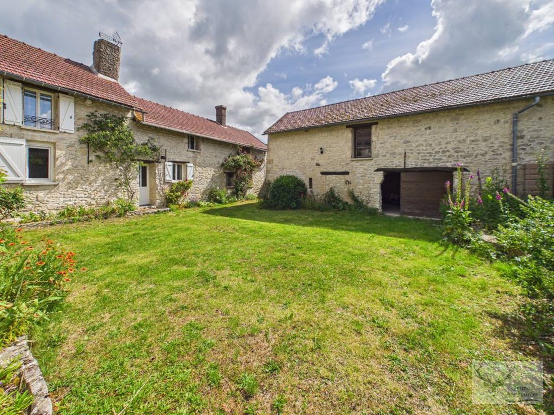 House in Nery, Hauts-de-France, France 2 - 18155878