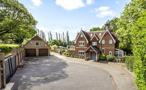 Haus in West Grinstead, England 1