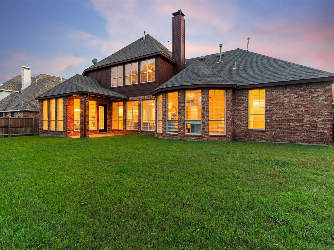 House in Carrollton, Texas, United States 3 - 18170125