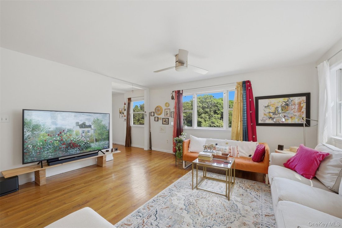 Apartment in Yonkers, New York, United States 4 - 18155437