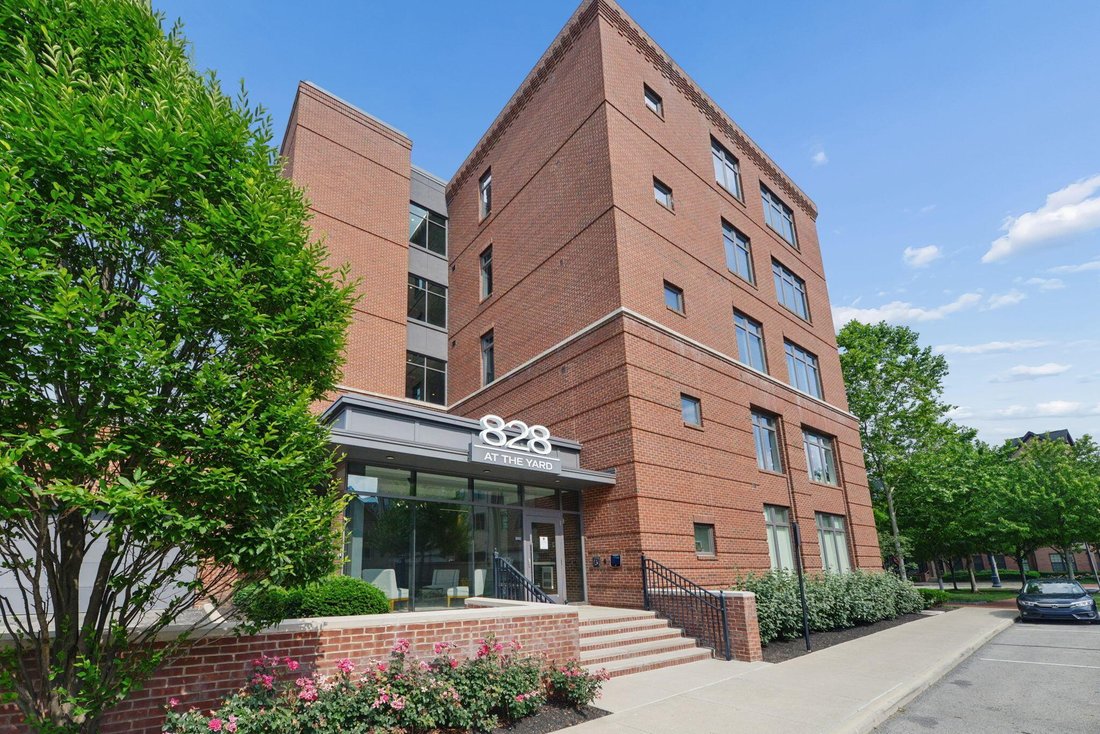 Condo in Columbus, Ohio, United States 1 - 18162880