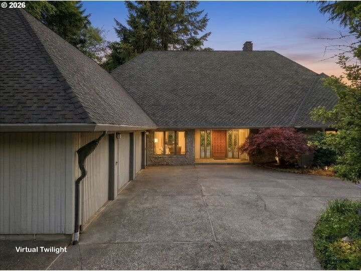 House in Lake Oswego, Oregon, United States 2 - 18168452