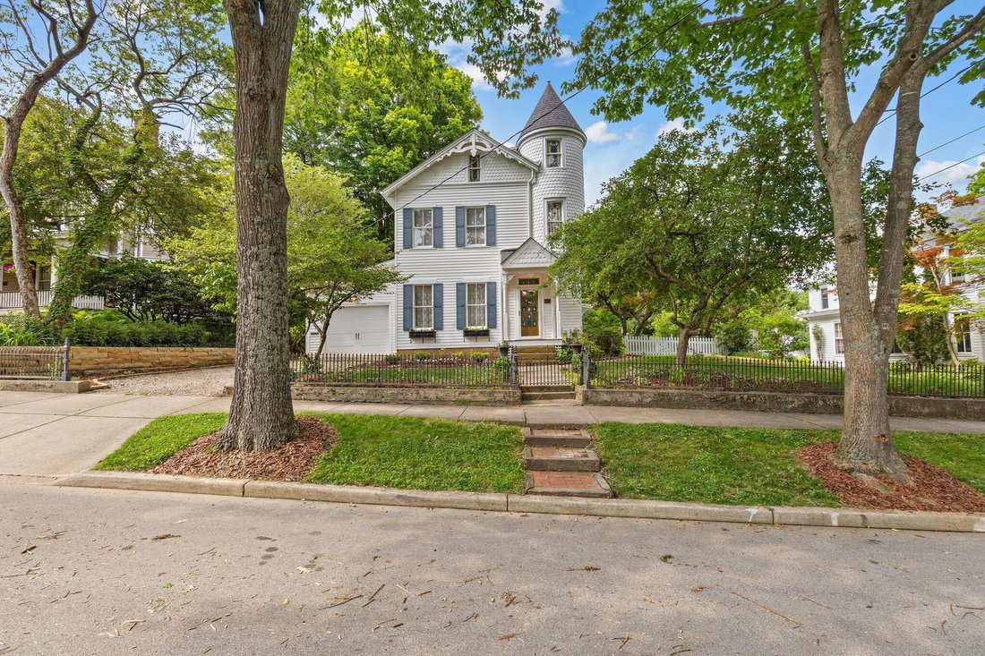 House in Granville, Ohio, United States 2 - 18162881