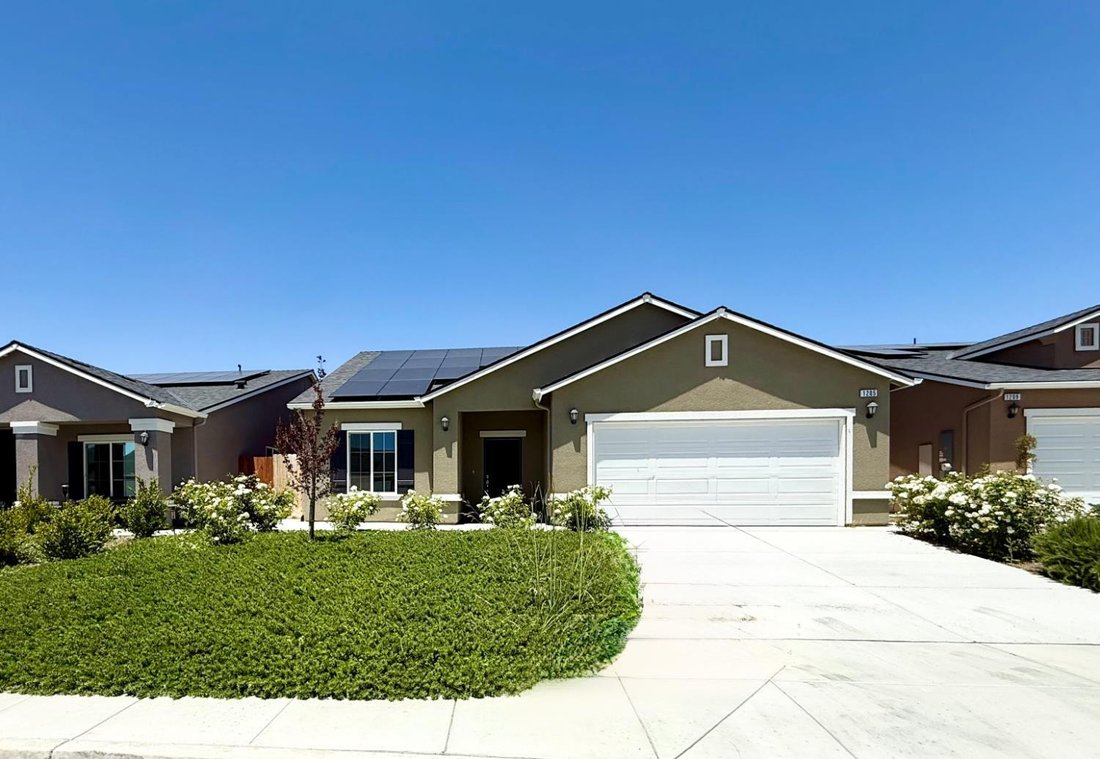House in Avenal, California, United States 2 - 18158352