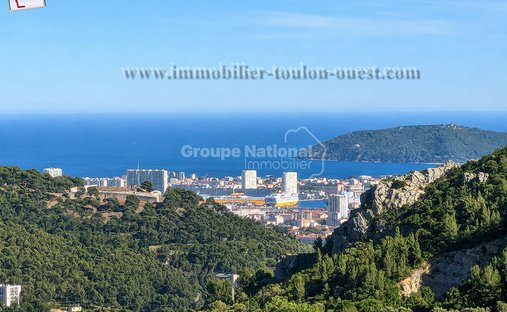 Villa in Le Faron-Fort-Rouge, Toulon, France 1