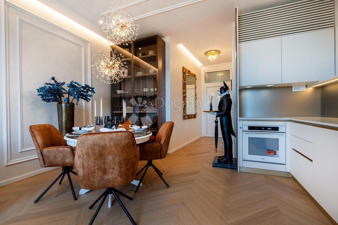 Apartment in Grad Opatija, Primorje-Gorski Kotar County, Croatia 1 - 18167528