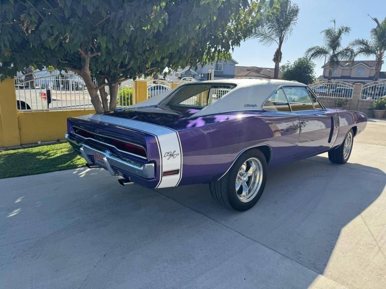 Coupe in Glendale, United States 3 - 18162462