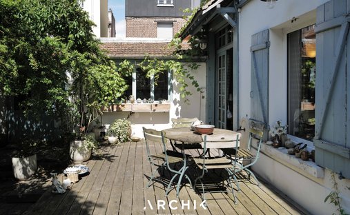 House in Parc des Expositions, Vanves, France 1