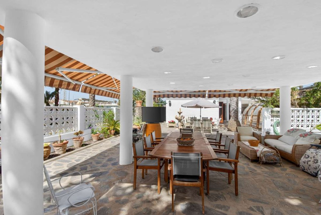 Villa in Lo Pagan, San Pedro del Pinatar, Región de Murcia 3 - 18160898