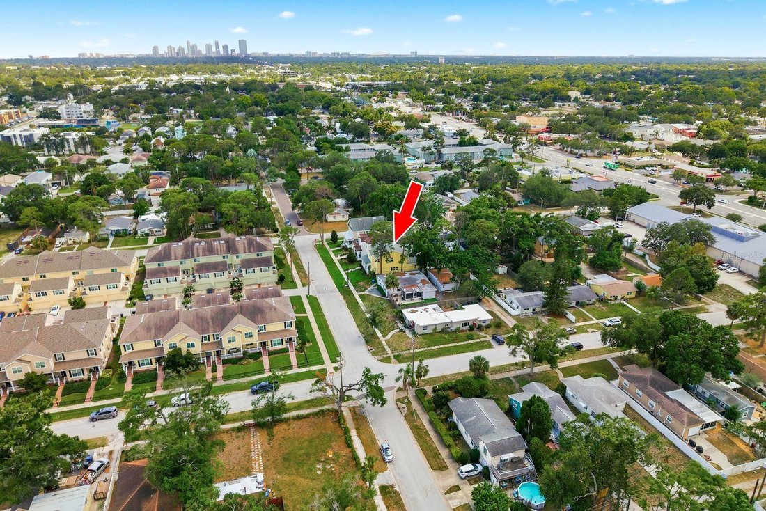 House in St. Petersburg, Florida, United States 2 - 18160012