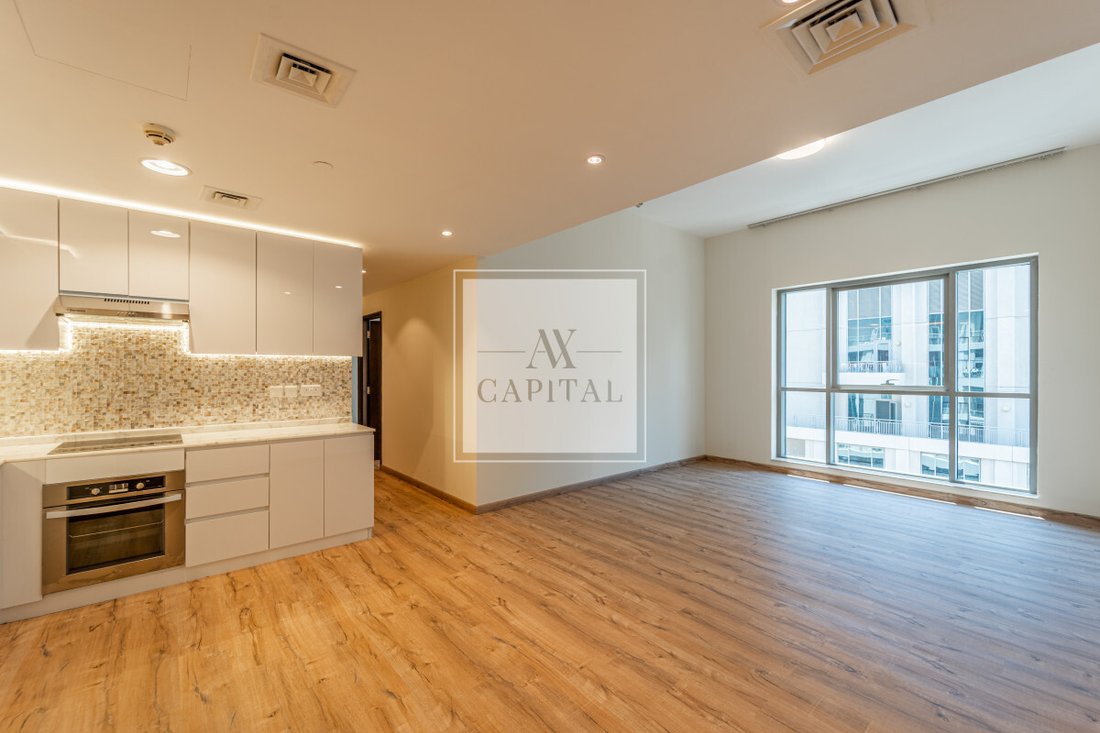 Apartment in Jumeirah, Dubai, United Arab Emirates 2 - 18167505
