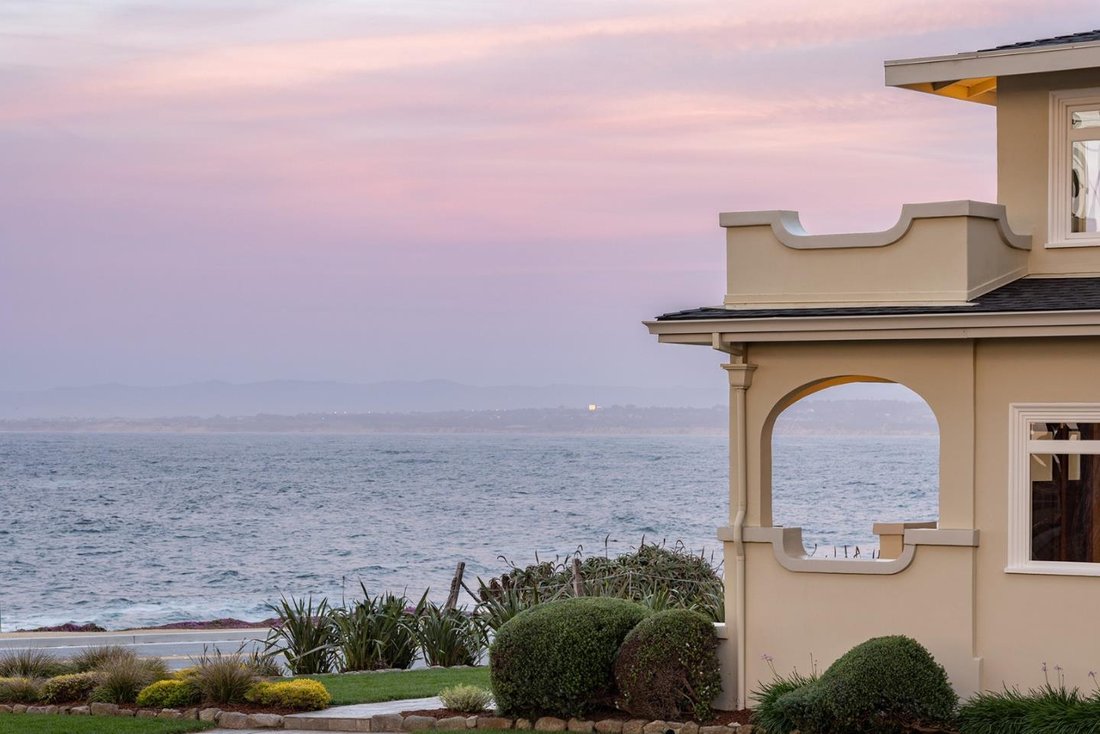 House in Pacific Grove, California, United States 3 - 18164680