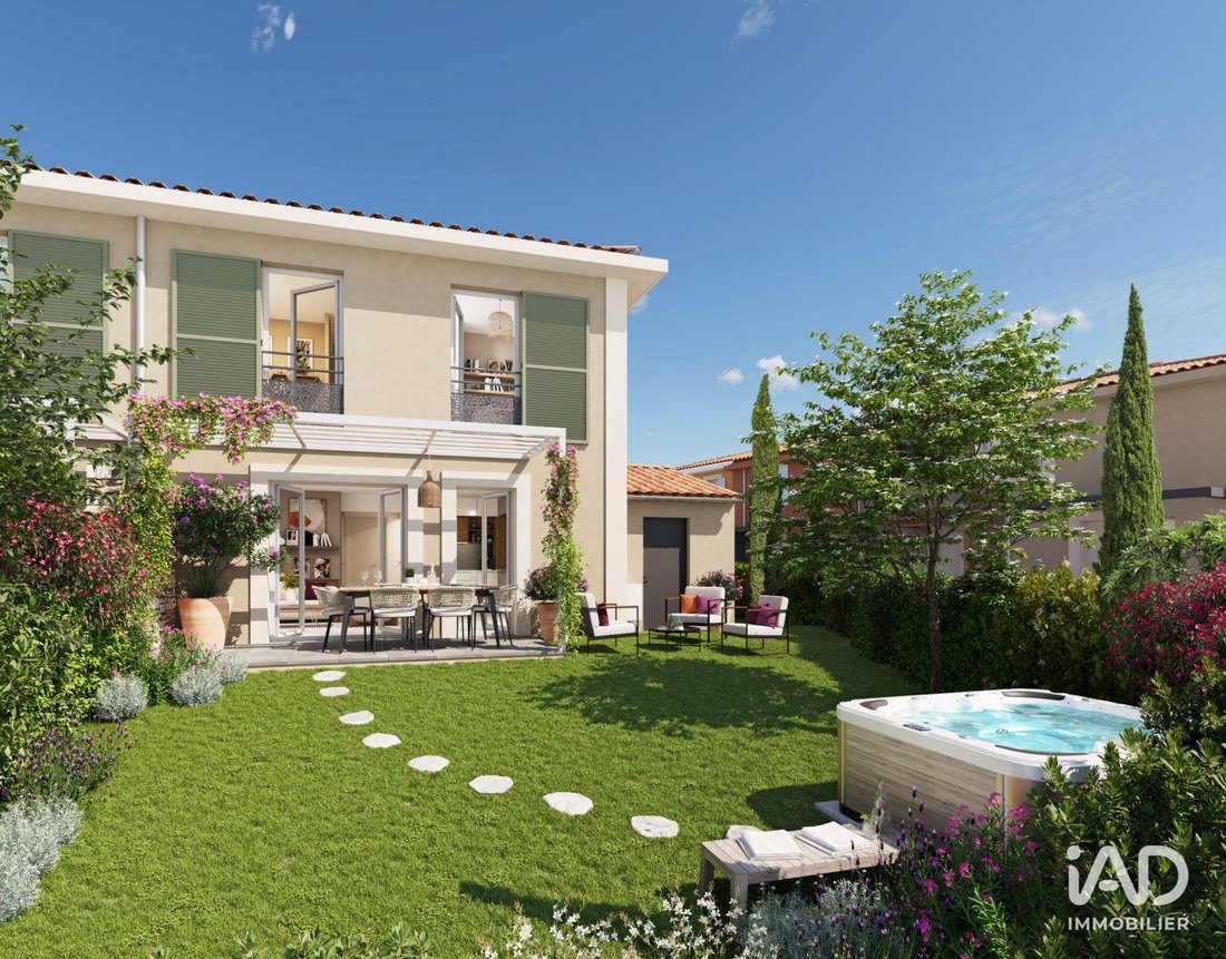 House in Nord, Cogolin, France 1 - 18169563