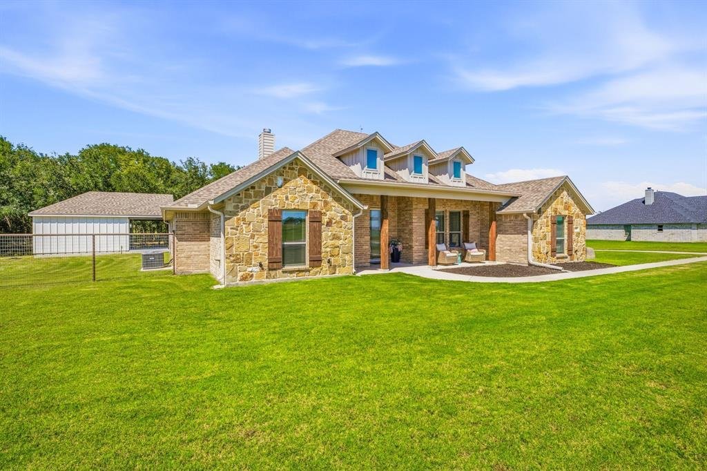 House in Weatherford, Texas, United States 2 - 18155126
