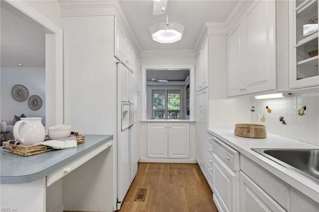 Condo in Virginia Beach, Virginia, United States 5 - 18154557