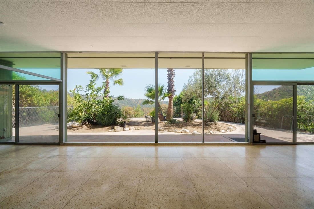 House in Glendale, California, United States 3 - 18157694