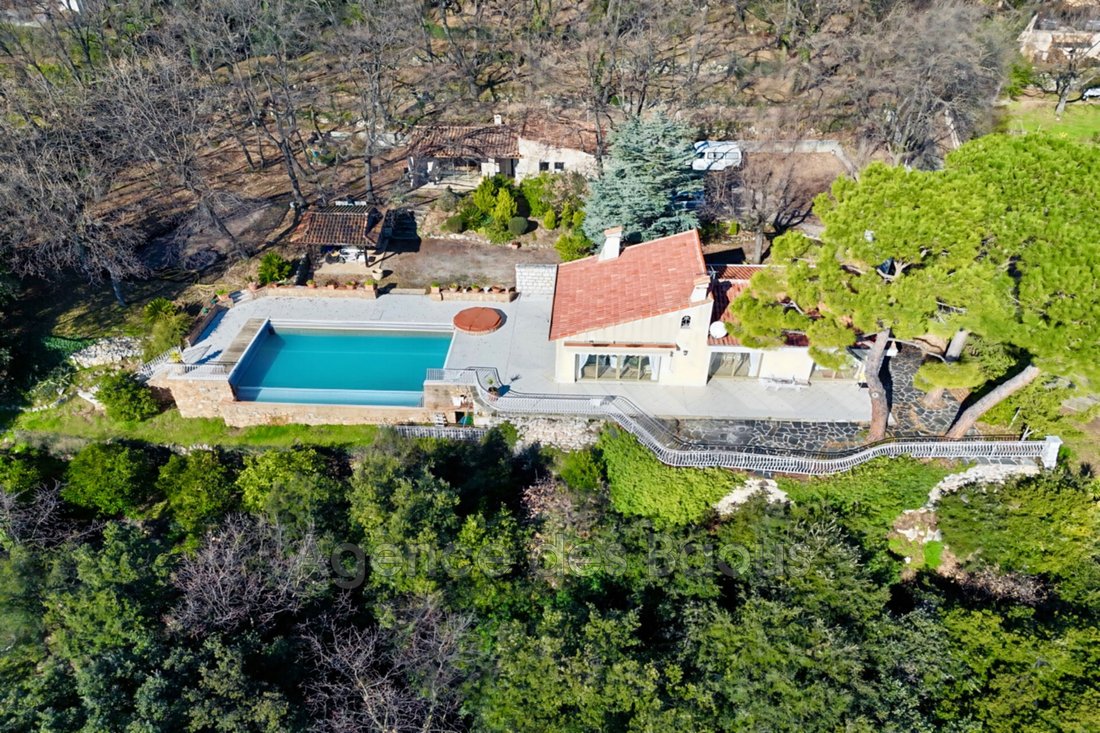 Villa in Saint-Jeannet, Provence-Alpes-Côte d'Azur, France 5 - 18155671
