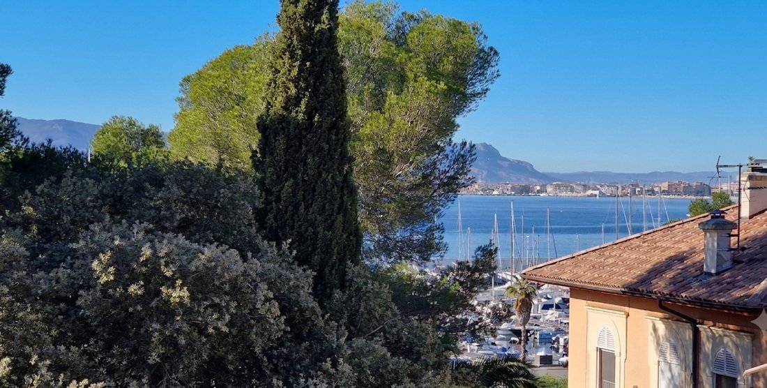 Apartment in Le Dramont-Agay-Anthéor-Le Trayas, Saint-Raphaël, France 2 - 16409337