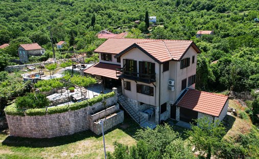 Haus in Gluhi Do, Gemeinde Bar, Montenegro 1