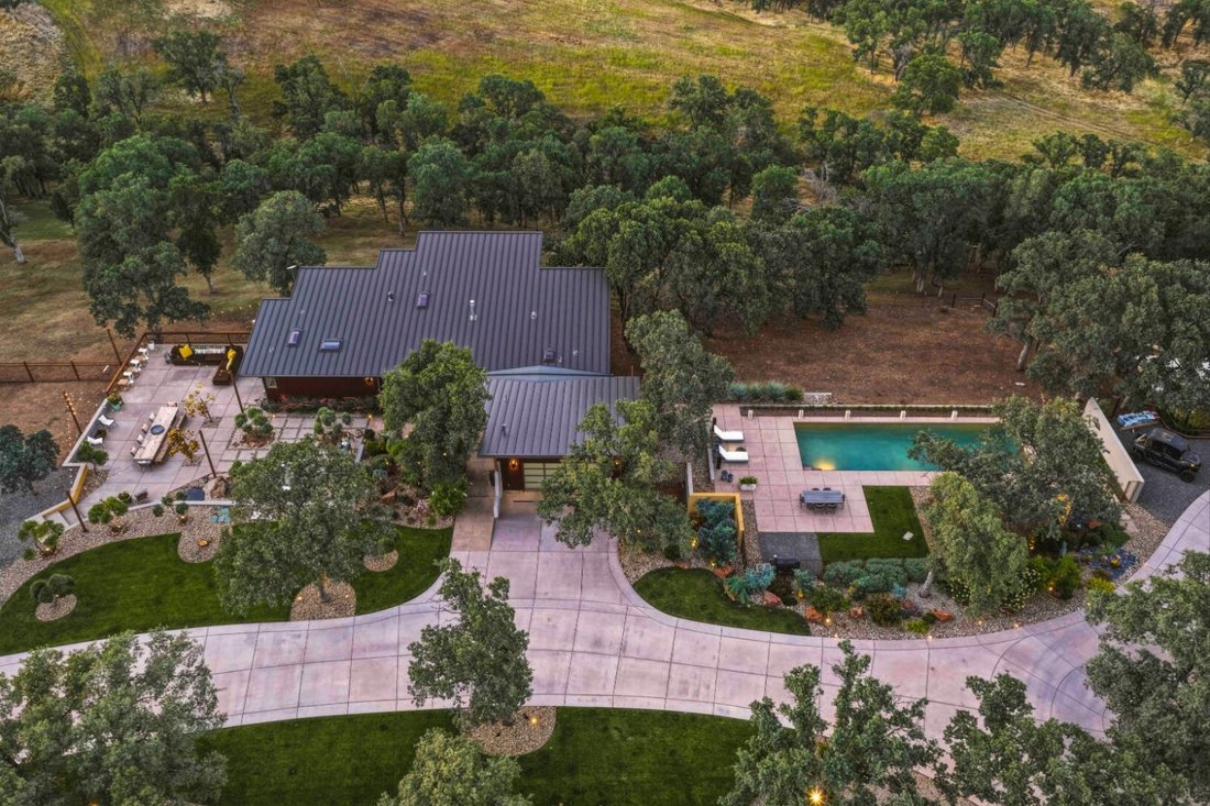 House in Winters, California, United States 2 - 18156318