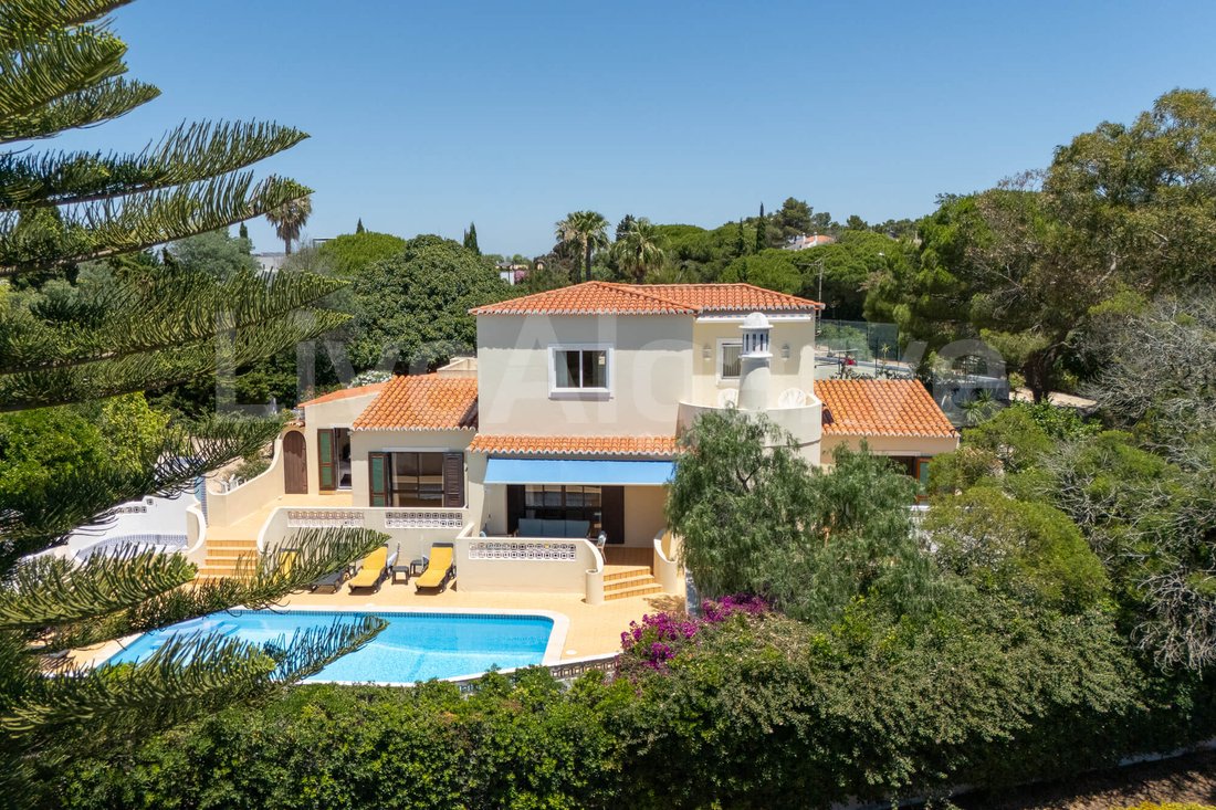 Villa in Carvoeiro, Algarve, Portugal 3 - 18154015