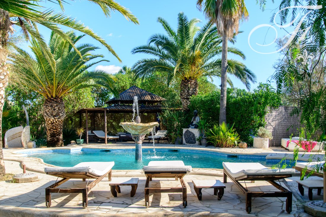 Villa in Sant Jordi de ses Salines, Sant Josep de sa Talaia, Balearic Islands 1 - 14214666