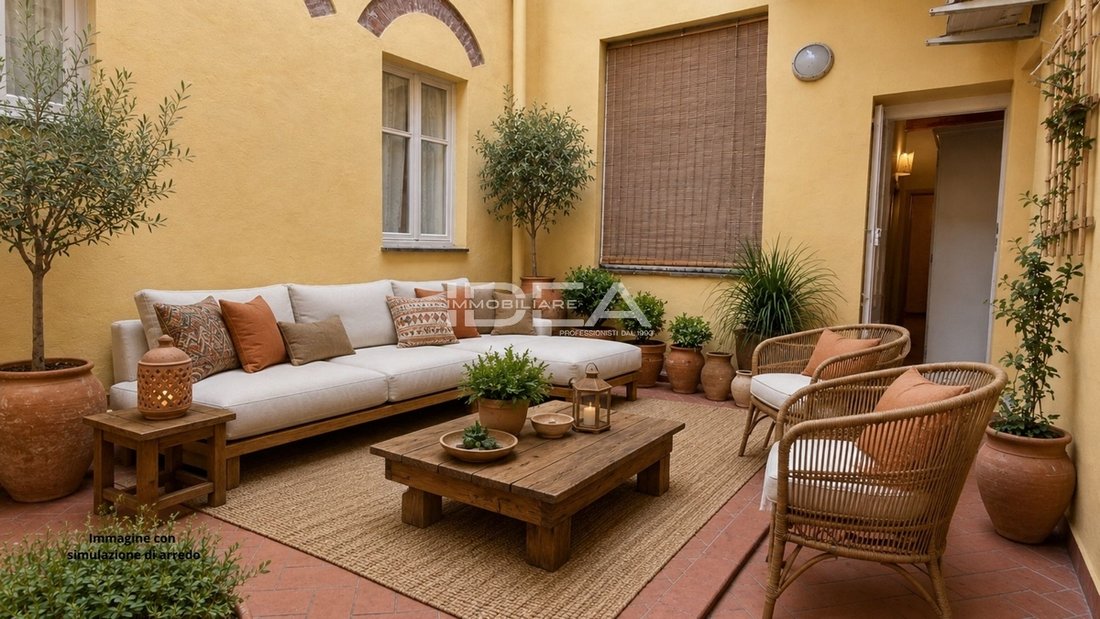 Apartment in Historic Center, Lucca, Tuscany 1 - 17431619