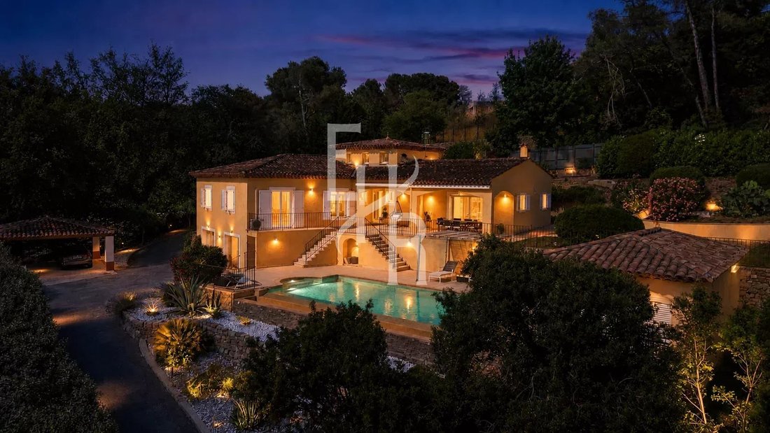 House in Mougins, Provence-Alpes-Côte d'Azur, France 1 - 17851744
