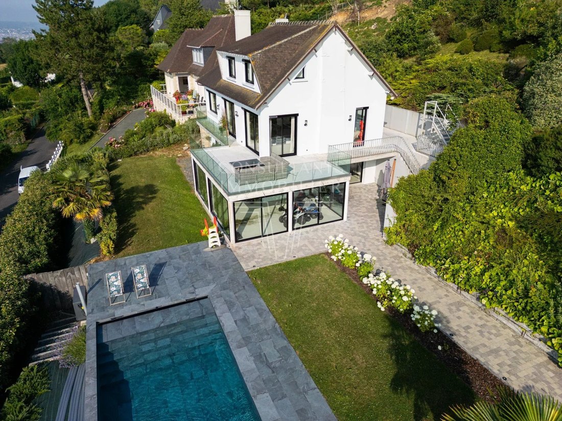 House in Benerville-sur-Mer, Normandy, France 1 - 18118477