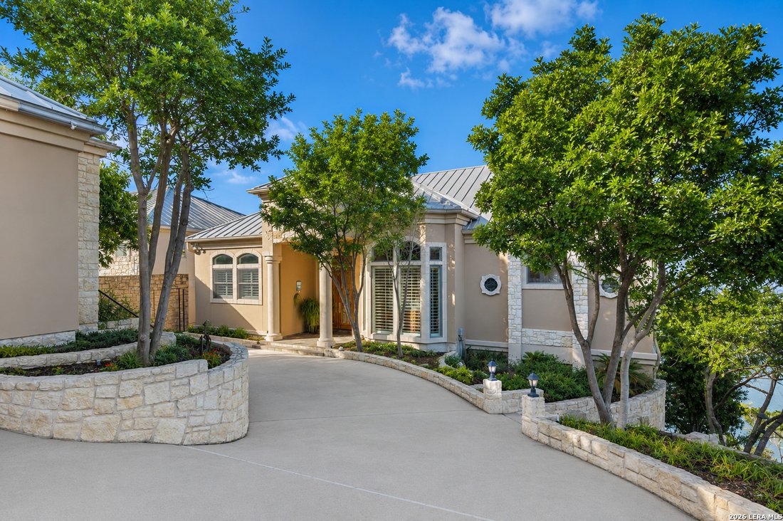 House in Canyon Lake, Texas, United States 2 - 17334811