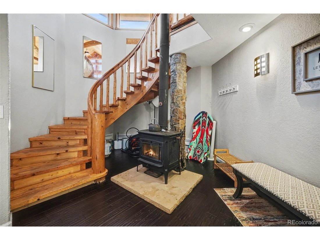House in Nederland, Colorado, United States 5 - 18164803