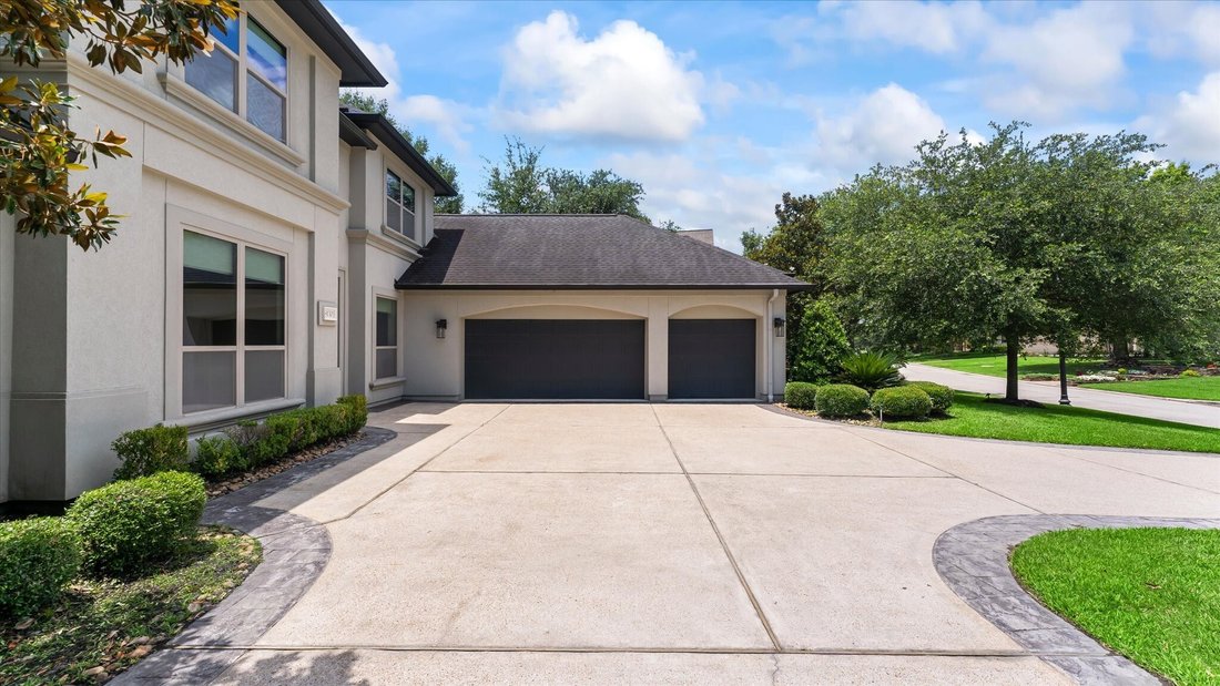 House in Humble, Texas, United States 3 - 18165127