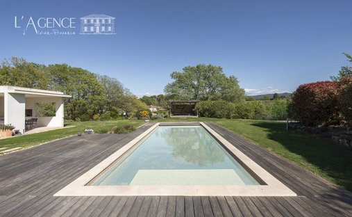 Haus in Le Tholonet, Provence-Alpes-Côte d'Azur, Frankreich 1