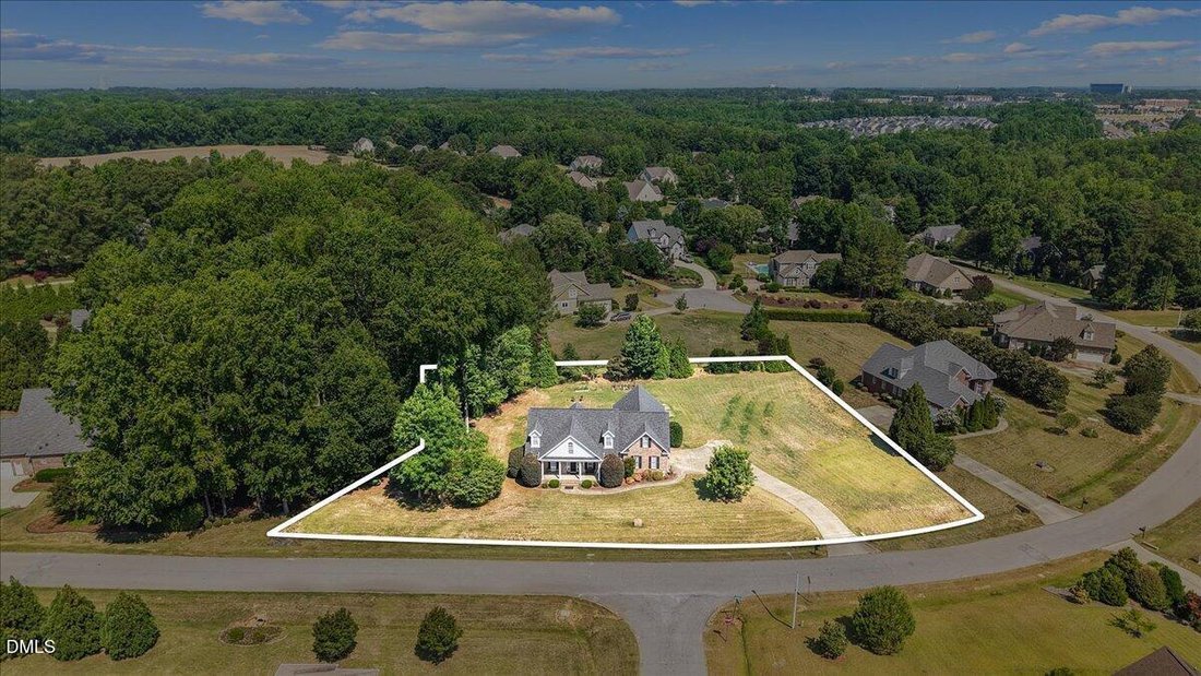 House in Holly Springs, North Carolina, United States 3 - 18164888